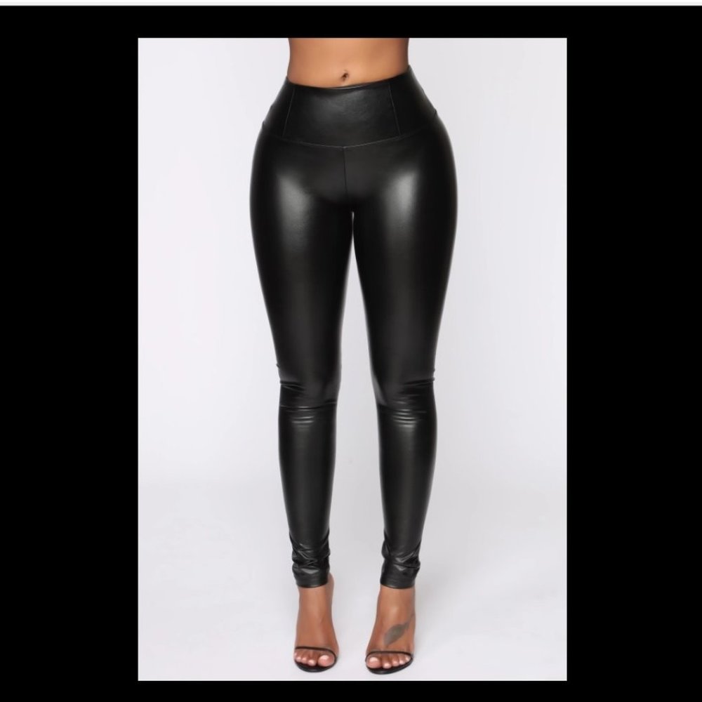 Faux Leather Tummy Tuck Leggings